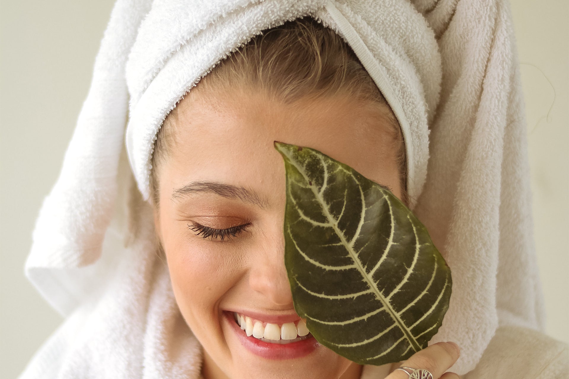 お風呂は幸福感を高める!?-入浴と快眠の関係